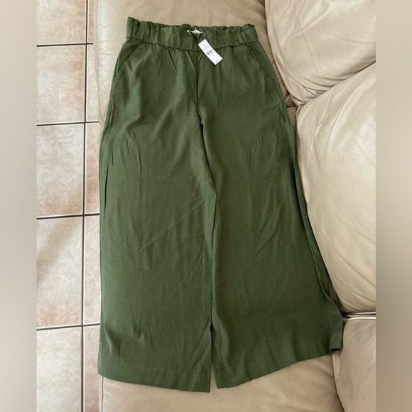 LOFT Elastic waistband wide leg linen blend pants - Picture 3 of 11